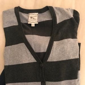 Great Style Gray Sweater!